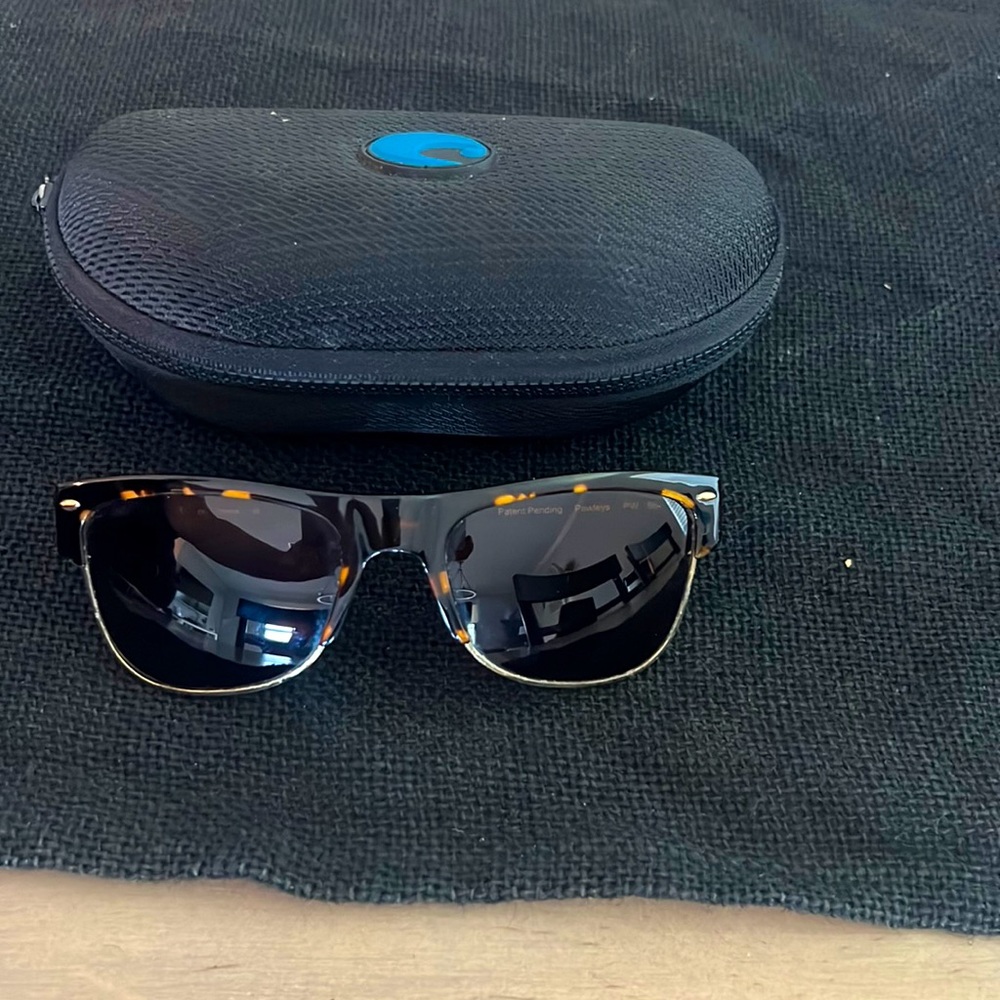Costa pawleys polarized sunglasses 580